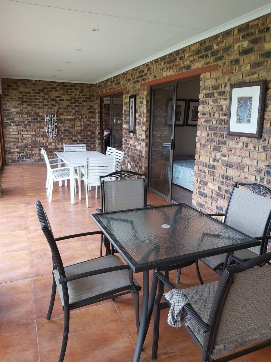 7 Bedroom Property for Sale in Oranjeville Free State